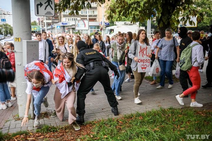 Women's protest march, Minsk, August 2020